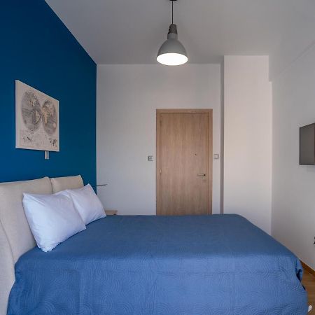 Maxblue 2 Apartment Piraeus Exterior photo